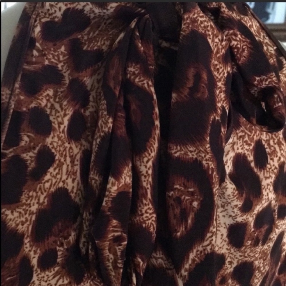 Leopard print top - Picture 3 of 3